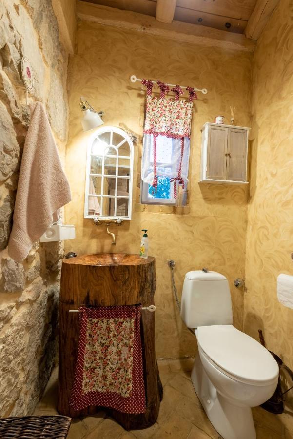 Festina Lente - Cosy & Authentic With Private Heated Pool