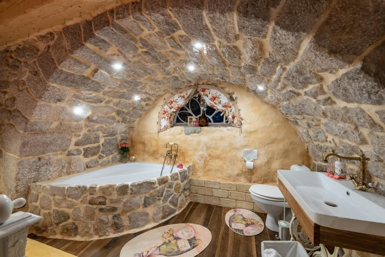 Festina Lente - Cosy & Authentic With Private Heated Pool Holiday home