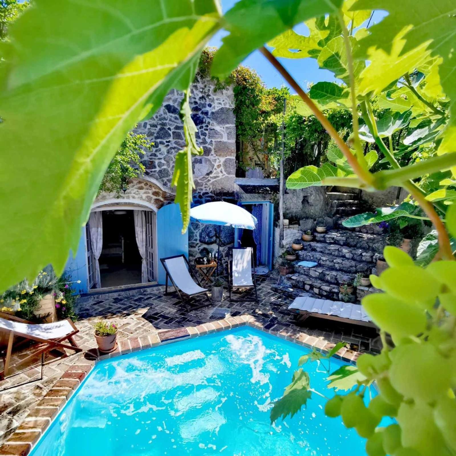 Festina Lente - Cosy & Authentic With Private Heated Pool Holiday home Dobrinj