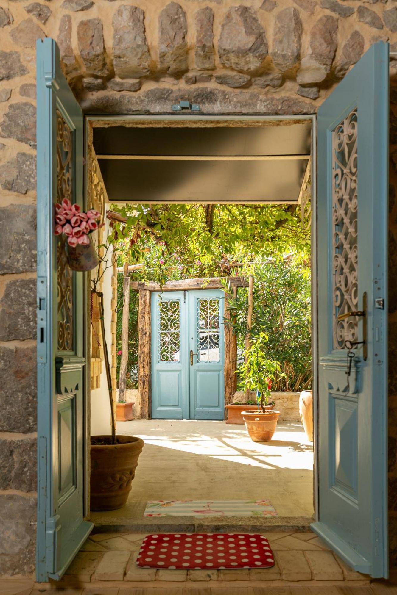 Festina Lente - Cosy & Authentic With Private Heated Pool