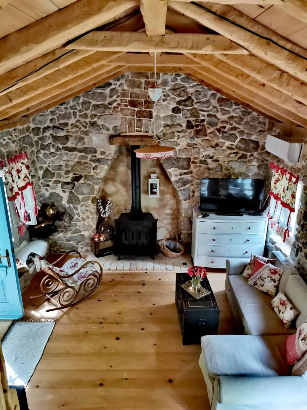Festina Lente - Cosy & Authentic With Private Heated Pool Nyaraló *